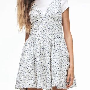 H&M Flared-Skirt Cotton Dress in Cream/Floral